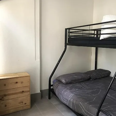 Perth City Backpackers Hostel - Note - Valid Passport Required To Check In Exterior photo